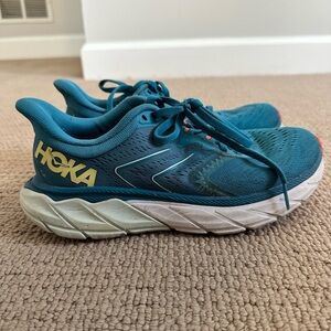 HOKA Arahi 8 Teal Running Shoes - Cushioned Support